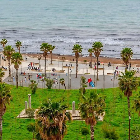 Seaview Boulevard
